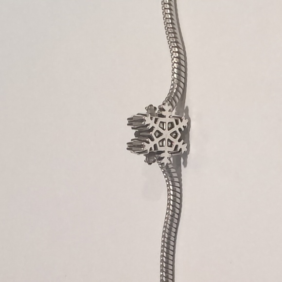 Silver Snowflake Charm for Pandora Style Bracelet - Picture 4 of 5
